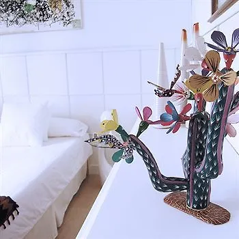 Cami Gallery 3*